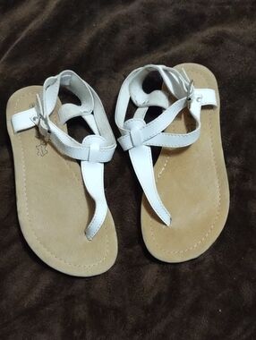 White Women's Size 9 Thong Sandals